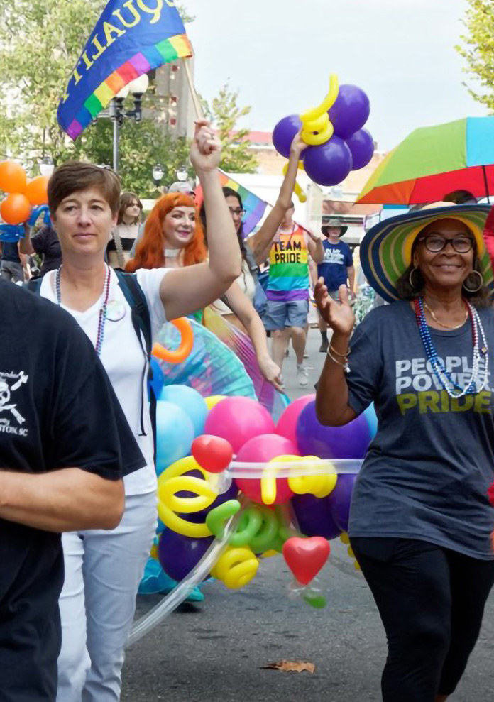 2019 pride parade cropped